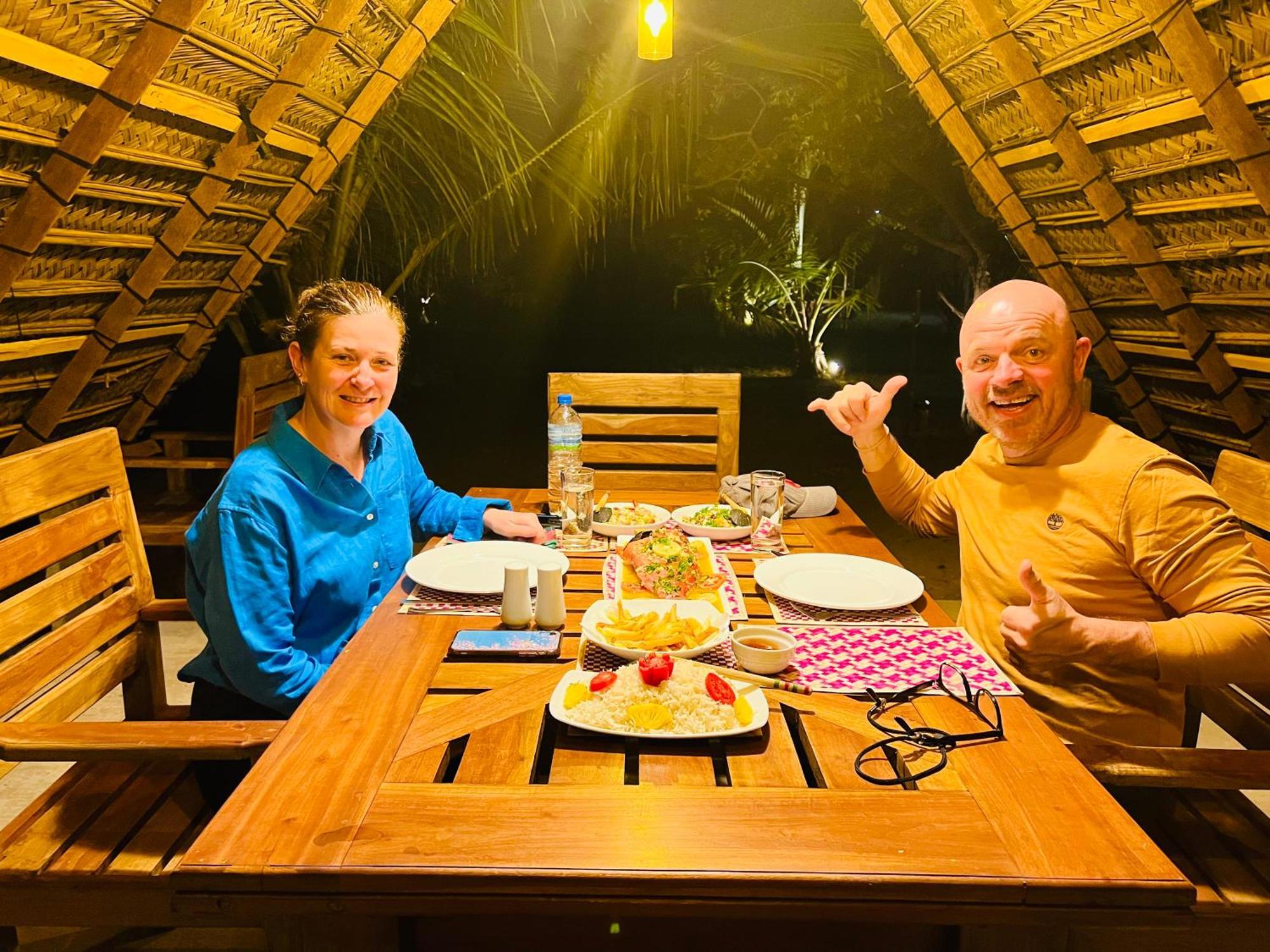 Kingfisher Beach Resort-Yala Киринда Экстерьер фото
